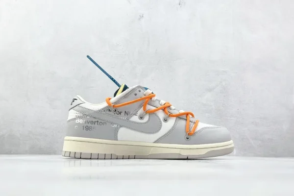 Off White x SB Dunk Low - Image 2