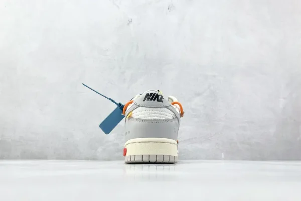 Off White x SB Dunk Low - Image 9