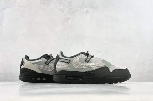 Travis Scott x Nike Air Max 1 - Image 6
