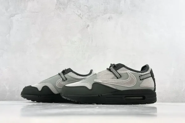 Travis Scott x Nike Air Max 1 - Image 5