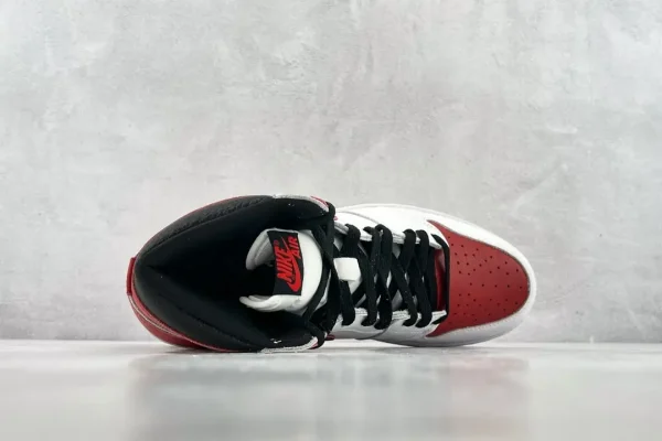 Jordan 1 High OG Retro "Heritage" - Image 3