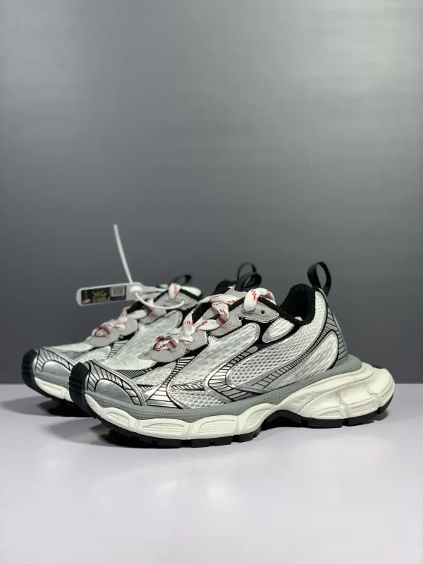 Balenciaga 3XL - Image 3