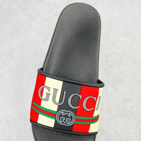 Gucci Slippers - Image 4