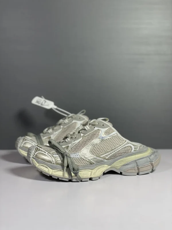 Balenciaga PhantPm Semi-trailer - Image 3