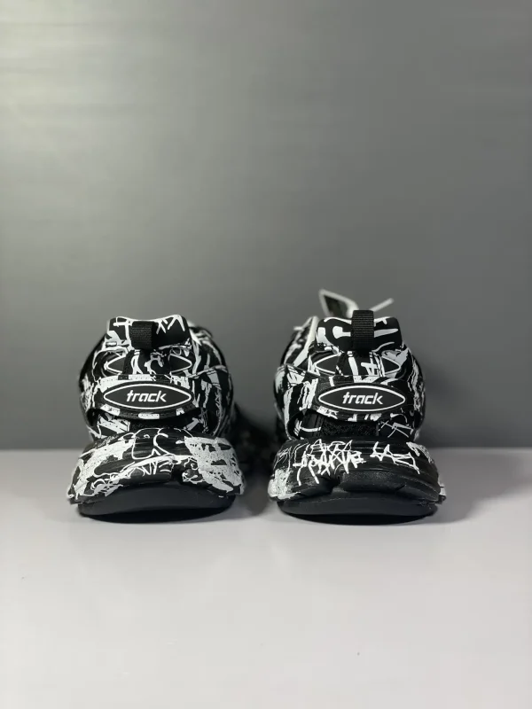 Balenciaga Track - Image 6
