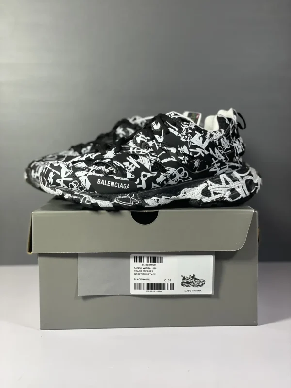 Balenciaga Track - Image 9