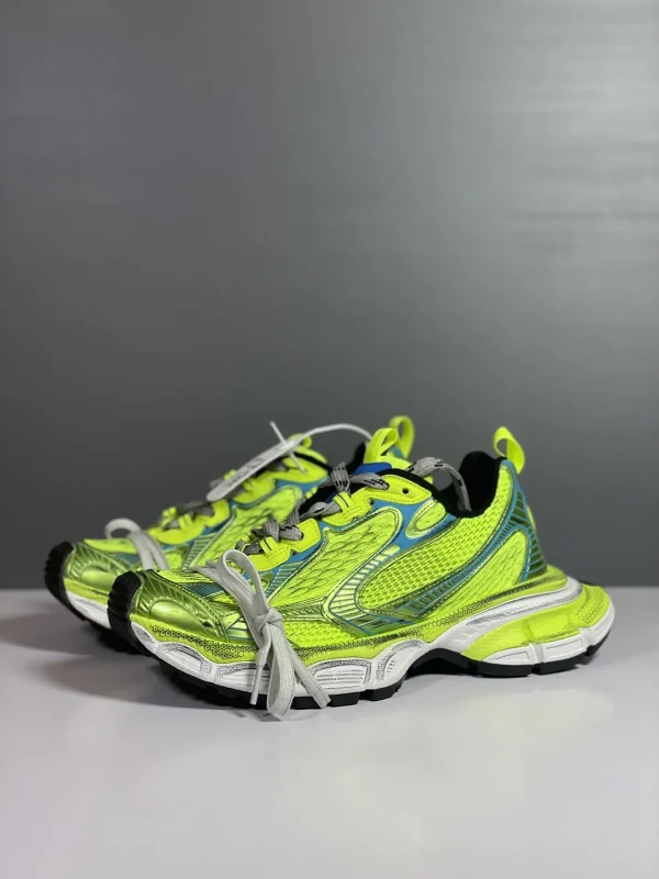 Balenciaga 3XL - Image 3