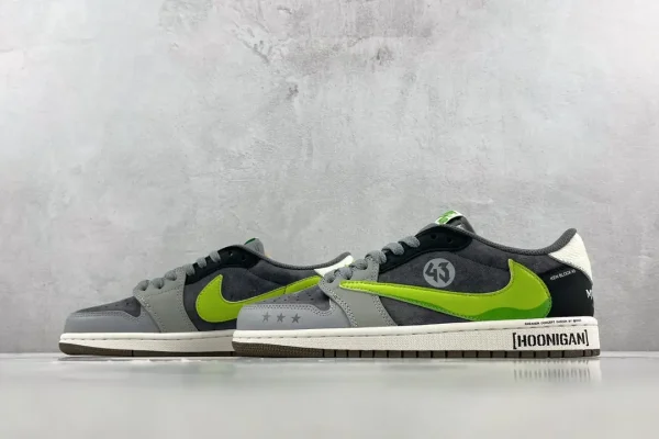 Travis Scott x Air Jordan 1 Low - Image 5