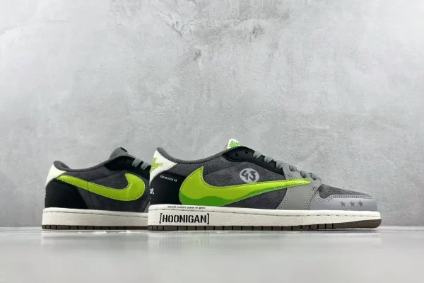 Travis Scott x Air Jordan 1 Low - Image 6