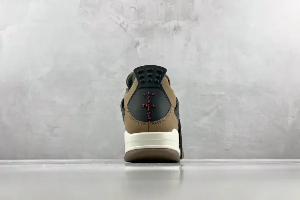 Travis Scott x Air Jordan - Image 9