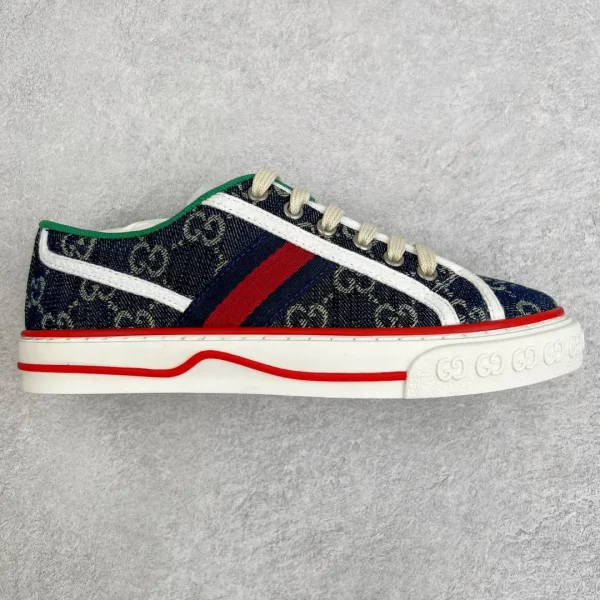 Gucci Canvas Low Cut