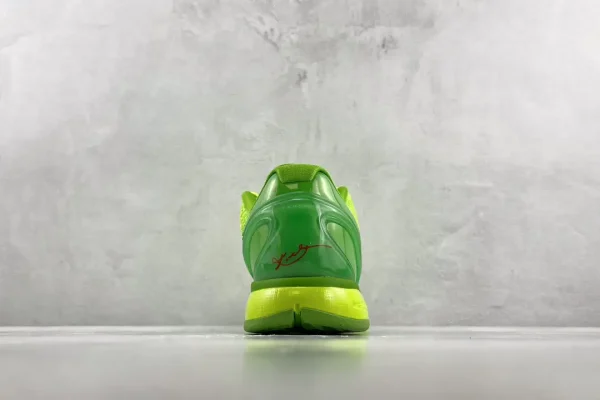 Nike Kobe 6 Protro
Grinch (2020) - Image 9