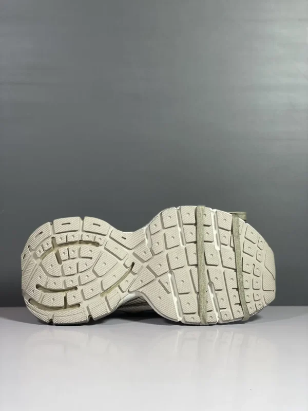 Balenciaga 3XL - Image 4