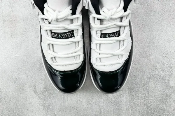 Jordan 11 Retro Low
Iridescent - Image 7