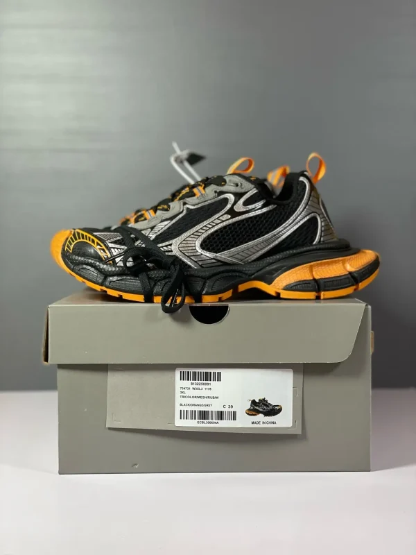 Balenciaga 3XL - Image 9