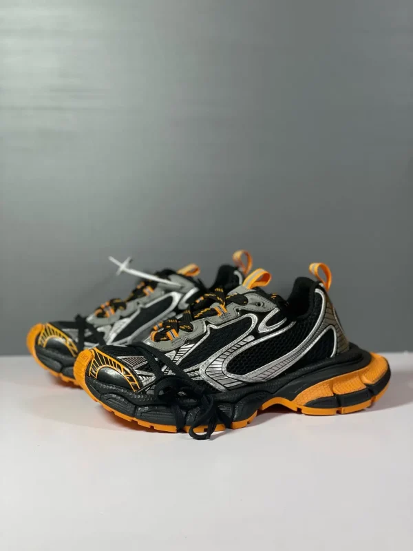 Balenciaga 3XL - Image 3