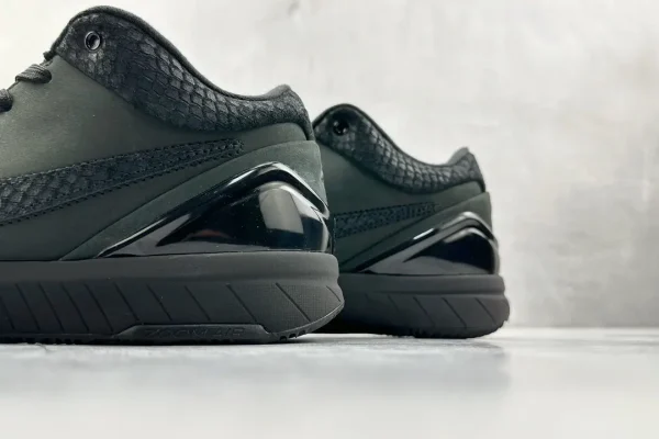 Nike Kobe 4 Protro
Gift of Mamba - Image 8