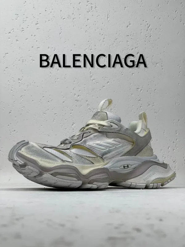 Balenciaga Runner Chunky - Image 8