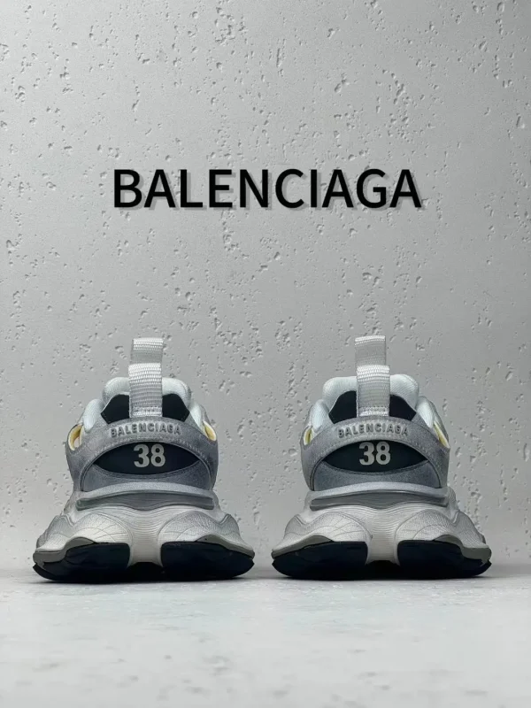 Balenciaga Runner Chunky - Image 6