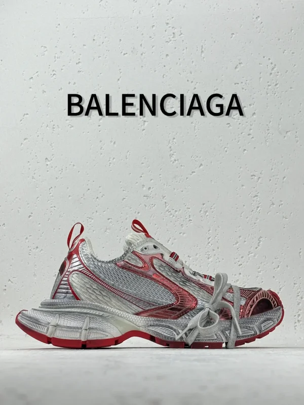 Balenciaga 3XL