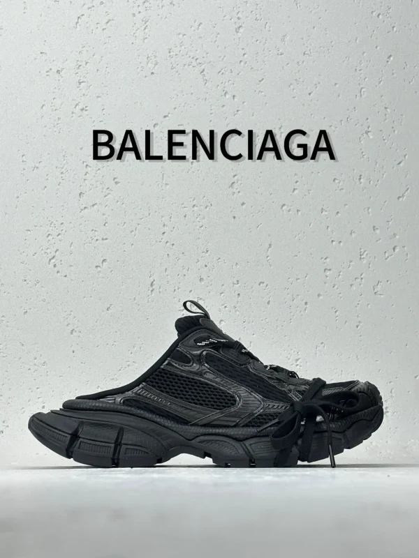 Balenciaga 3XL Sport Muller
