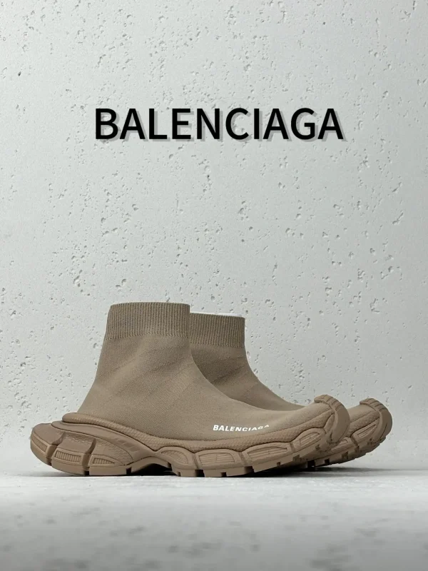 Balenciaga 3XL Speed - Image 4