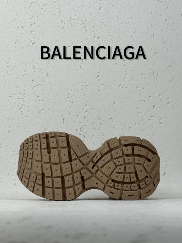 Balenciaga 3XL Speed - Image 3