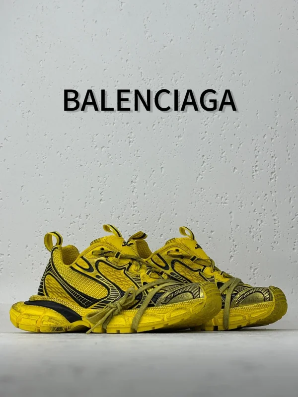Balenciaga 3XL - Image 4