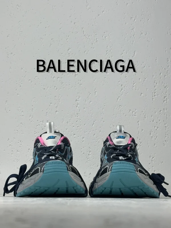 Balenciaga 3XL - Image 5