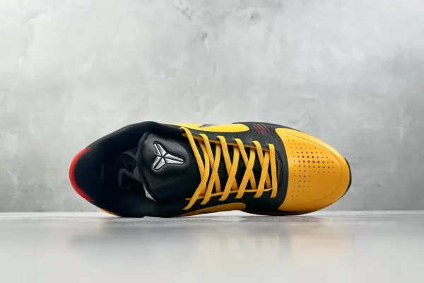 Nike Kobe 5 Protro
Bruce Lee - Image 3