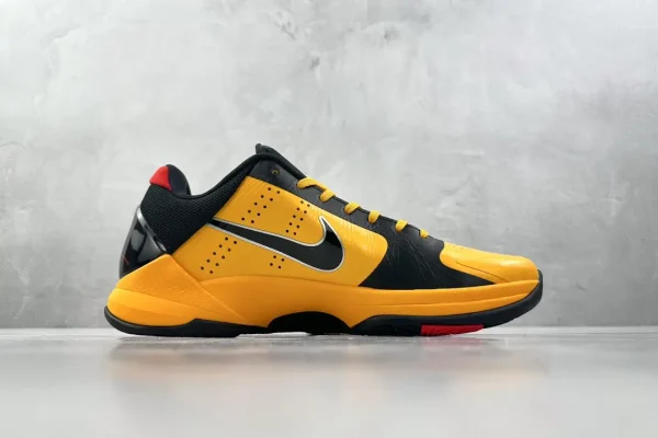 Nike Kobe 5 Protro
Bruce Lee - Image 2