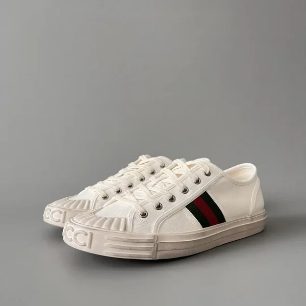 Gucci Lido