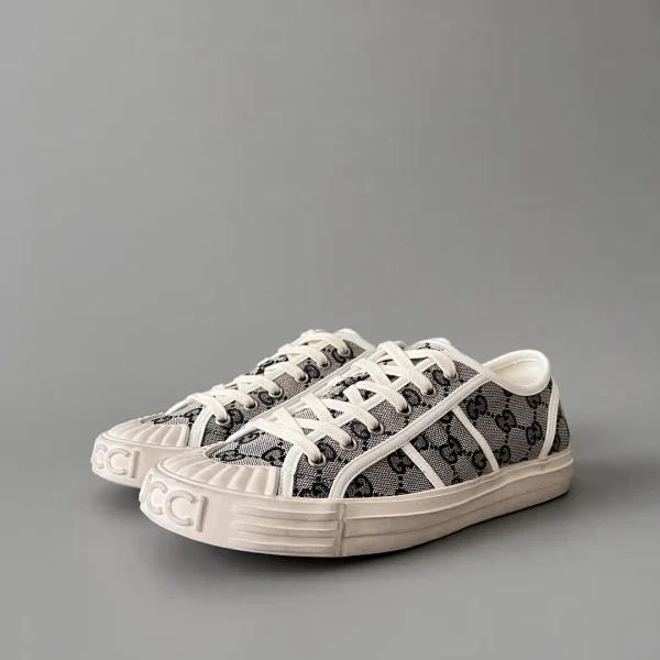 Gucci Lido