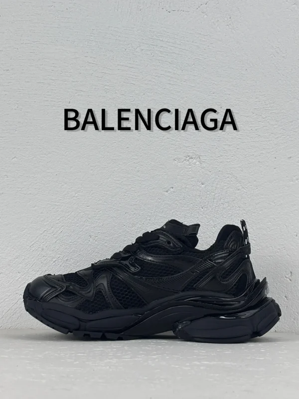 Balenciaga 3XL - Image 2