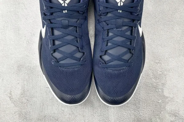 Nike Kobe 8 Protro
College Navy - Image 7