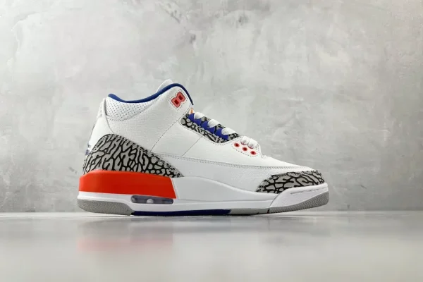 Air Jordan 3 Knicks White Blue Orange - Image 2