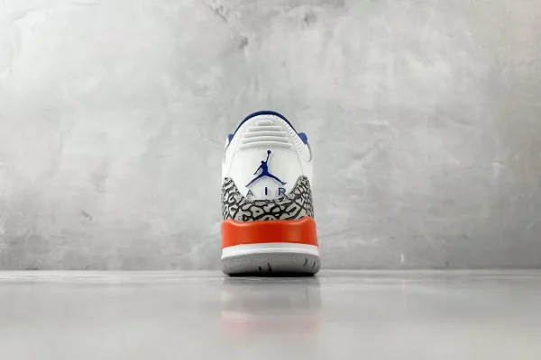 Air Jordan 3 Knicks White Blue Orange - Image 9