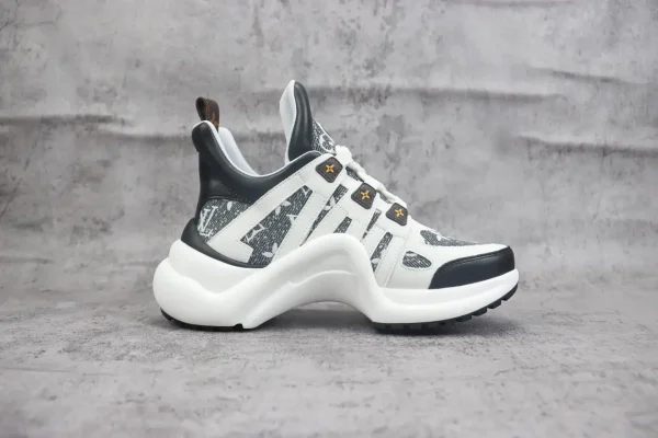 Louis Vuitton Archlight Trainer - Image 3