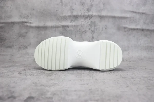 Louis Vuitton Archlight Trainer - Image 4