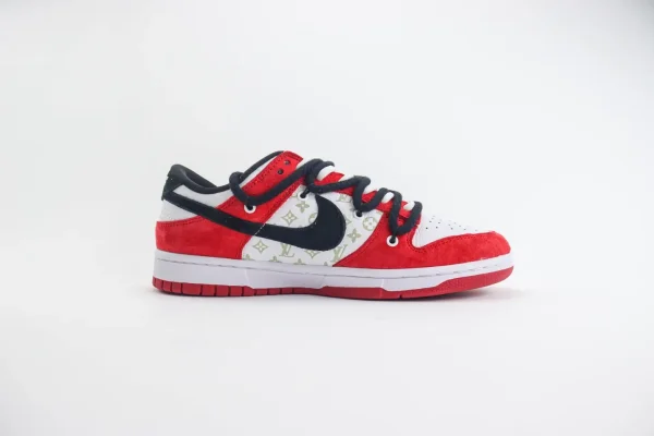 Nike SB Dunk Low x LV - Image 3