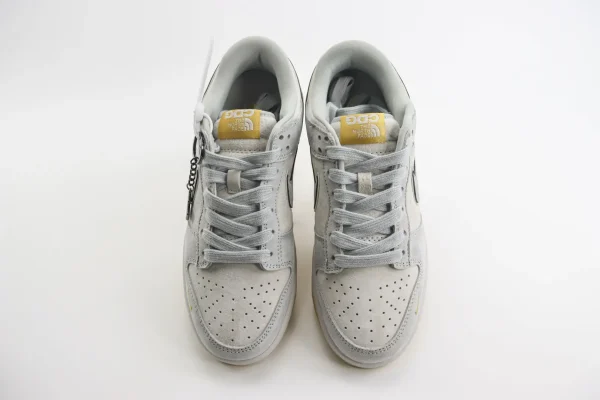 Nike SB Dunk Low x CDG x The North Face - Image 5