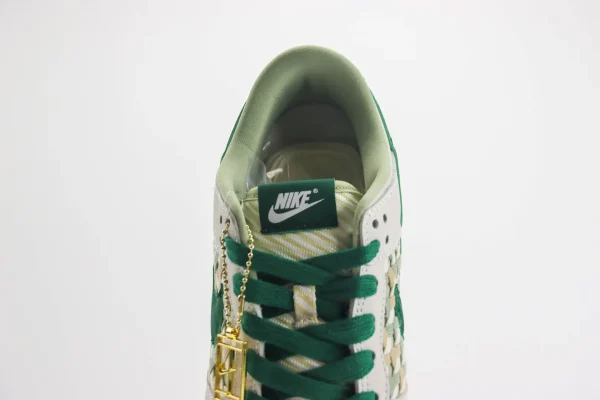 Nike SB Dunk Low - Image 9