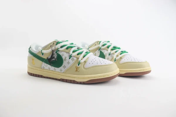 Nike SB Dunk Low x LV - Image 2