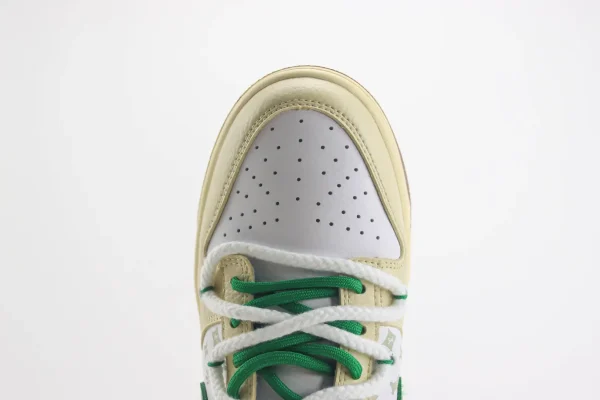 Nike SB Dunk Low x LV - Image 8
