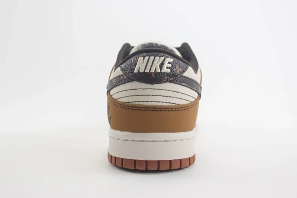 Nike SB Dunk Low x LV - Image 6