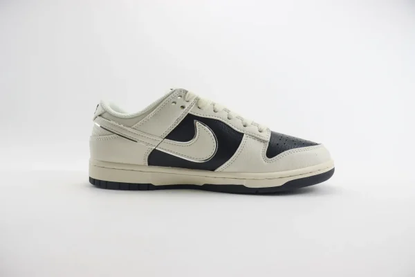 Nike SB Dunk Low x LV - Image 3