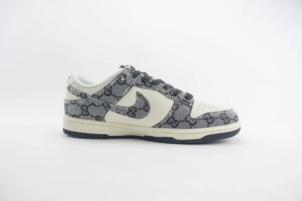 Nike SB Dunk Low x GUCCI - Image 3