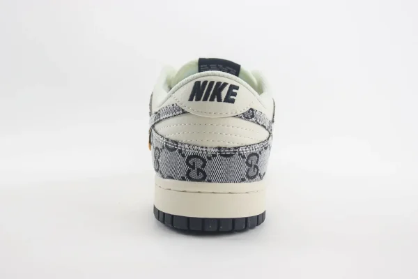 Nike SB Dunk Low x GUCCI - Image 6