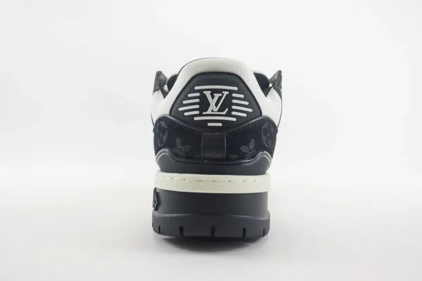 LV trainer Maxi - Image 6