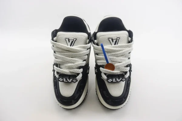 LV trainer Maxi - Image 5